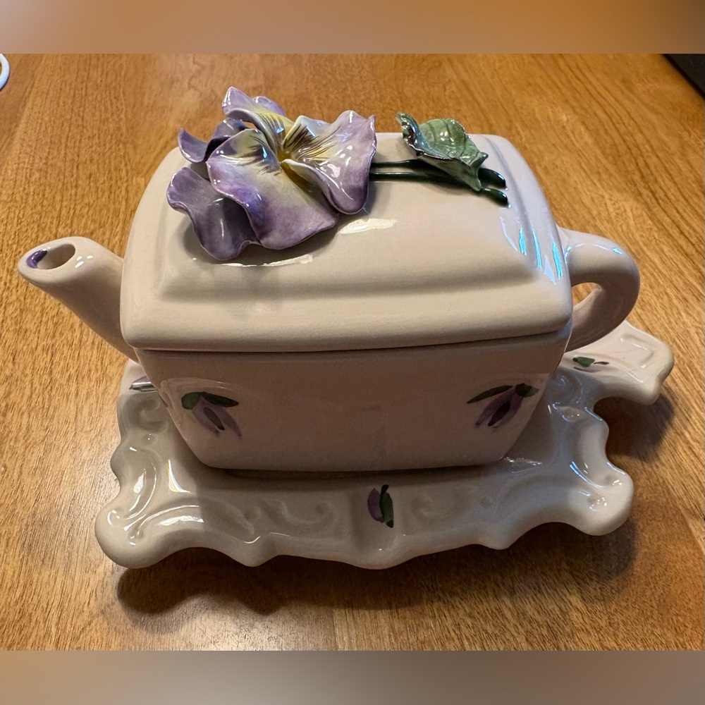 Vintage Wildwood Pottery Teapot with tray